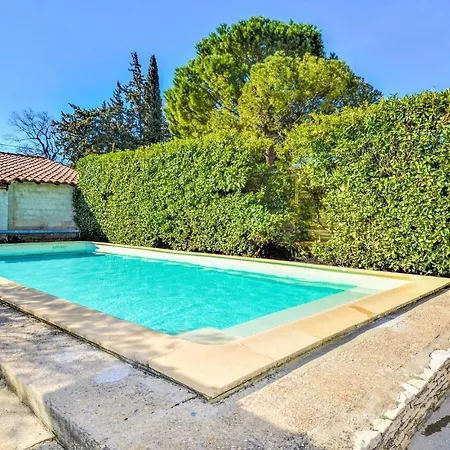 Stunning In With Kitchen Holiday home Sorgues